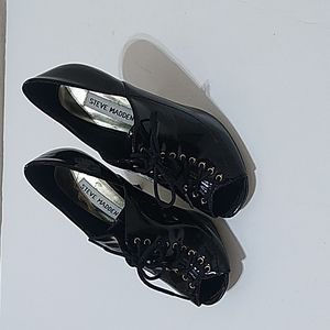Steve Madden Lace Up Black Peep Toe Heels